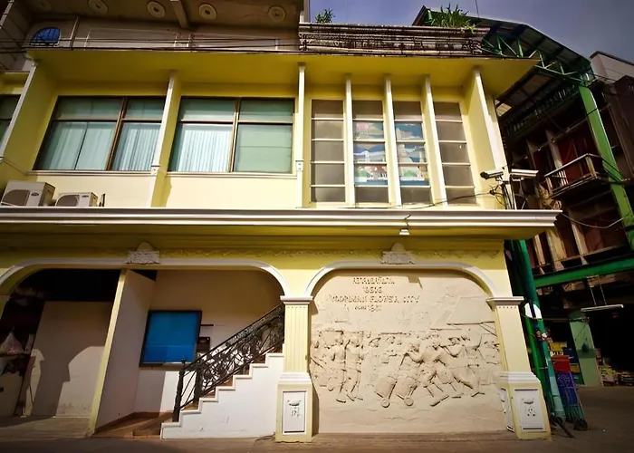 Art Hotel Sanamchai Bangkok